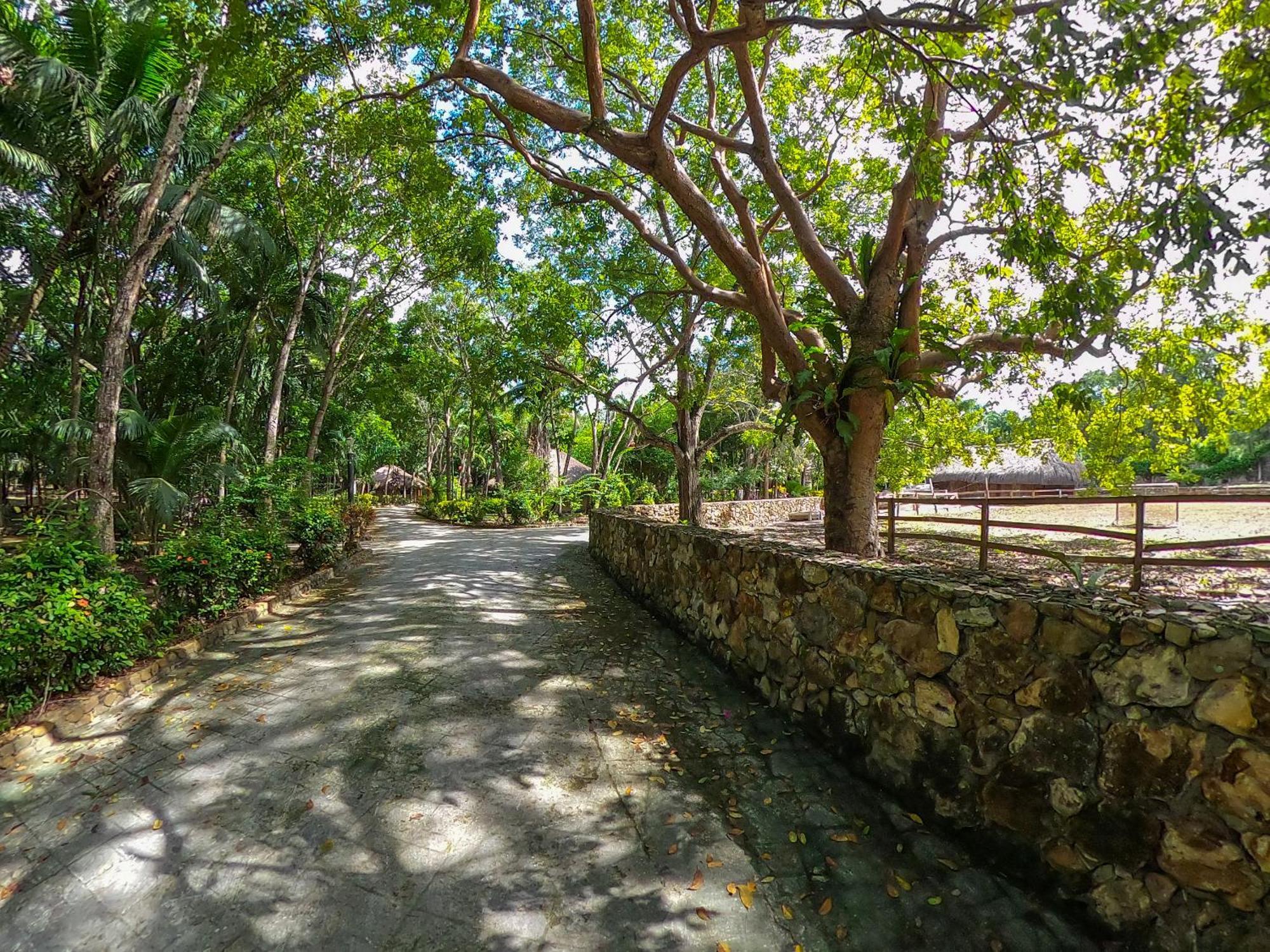 The Mayan Garden Orange Walk Extérieur photo